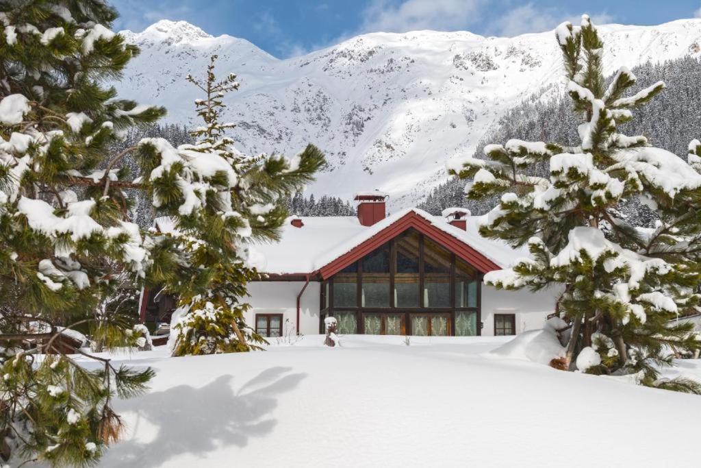 Chalet Anna Maria Villa Sankt Anton am Arlberg Exterior photo